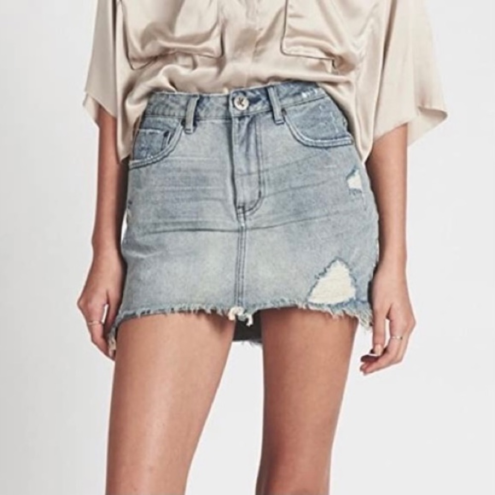BNWOT one teaspoon skirt